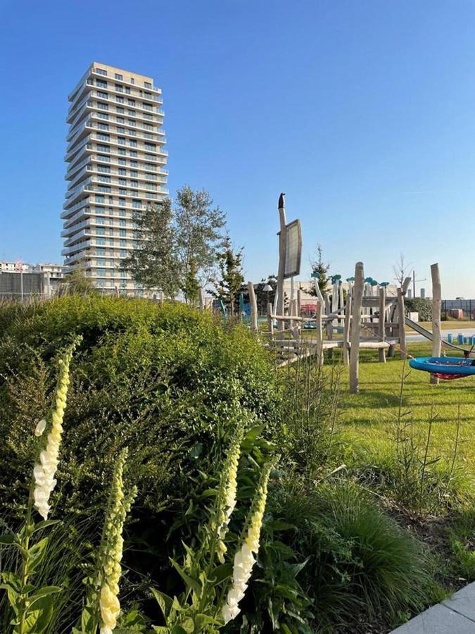 Central Park Tower Sea View Residence With Pool And Gym Ostend Luaran gambar